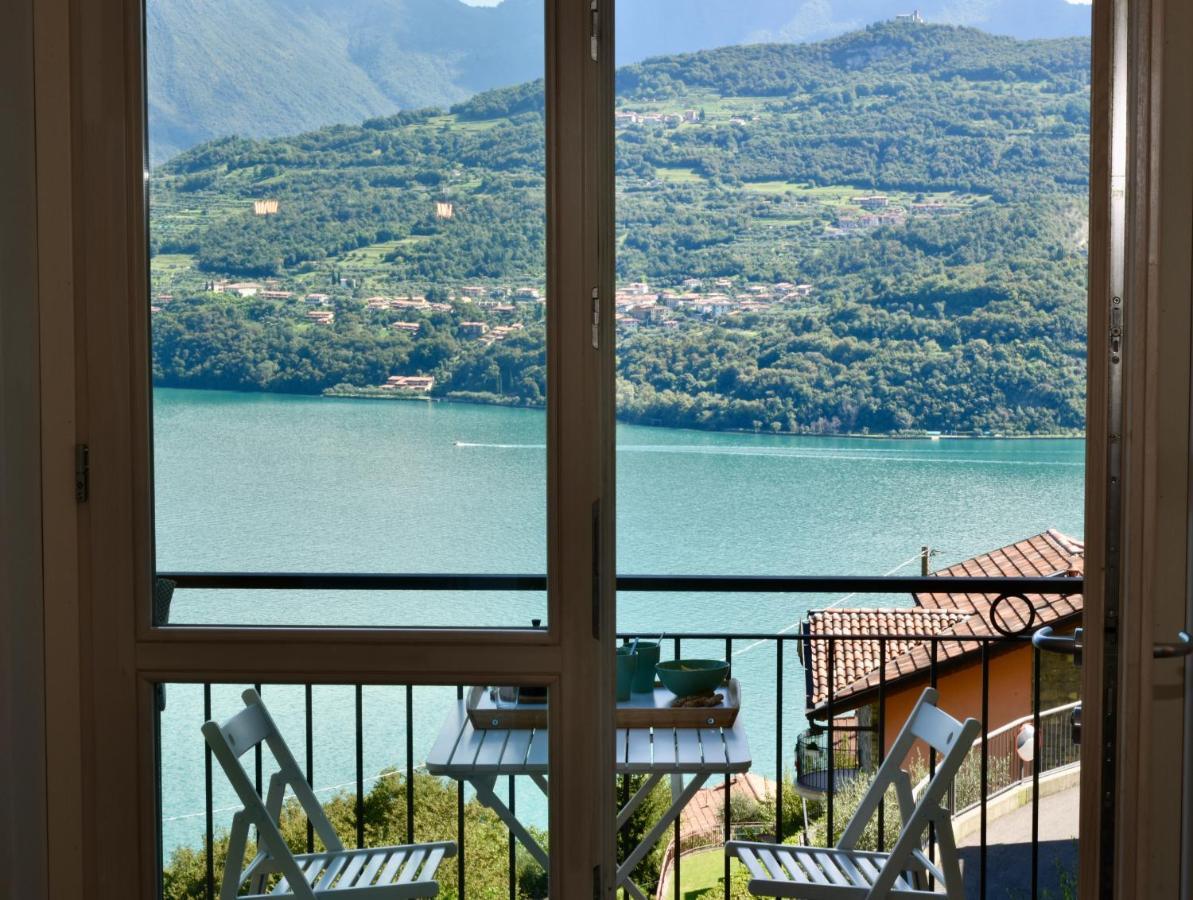 Italian Vacation Homes - La Petite Maison Du Lac Тавернола Бергамаска Экстерьер фото